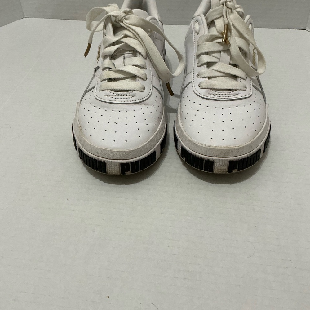 Puma White and Black Sneakers